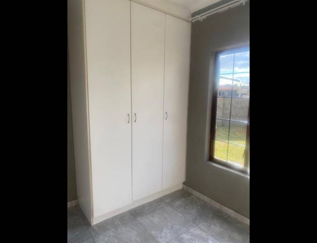 3 BEDROOM HOUSE FOR SALE IN JACKAROO PARK